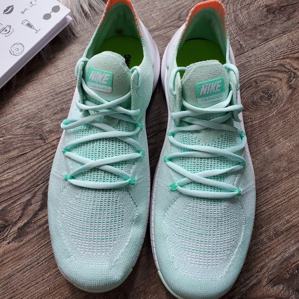 NEW Nike Free Tr Flyknit 3 - Picture 5 of 6